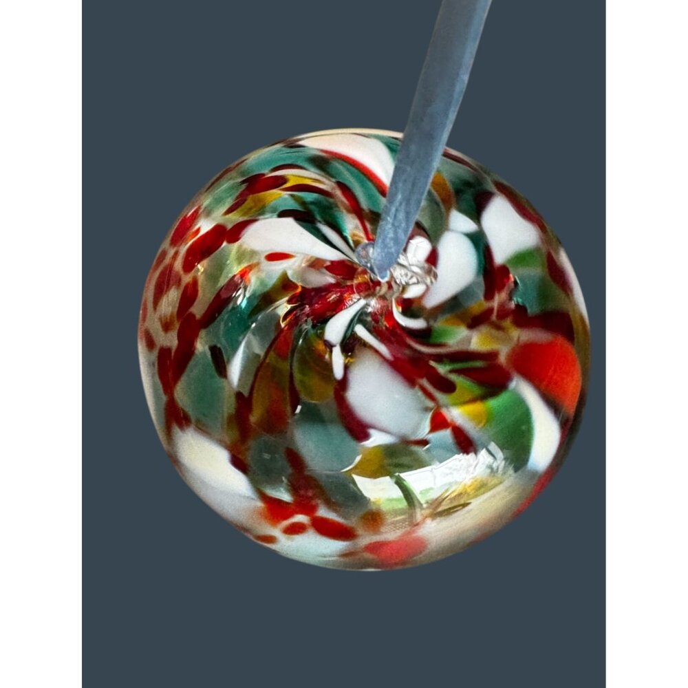 Hand Blown Art Glass Apple Ornament Hot Glass 2015 Bruised Apple Design 4" - Picture 7 of 9